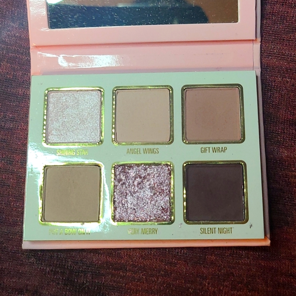 Kylie eyeshadow